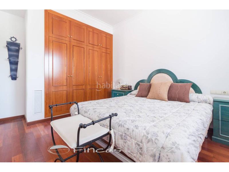 Foto 8abd00ba-0002-430c-be38-9895353681da. Chalet mit heizung parking pool in Lluminetes Castelldefels