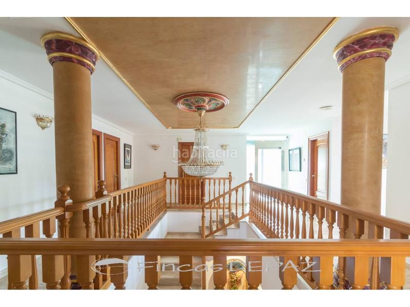 Foto c65a0b92-9fd0-4c9c-b963-e6b40eeeae62. Chalet mit heizung parking pool in Lluminetes Castelldefels