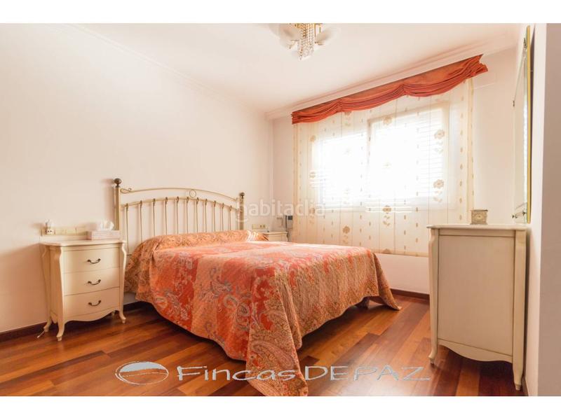 Foto f36ada4f-d6d6-4afa-aaba-343008f56e84. Chalet mit heizung parking pool in Lluminetes Castelldefels