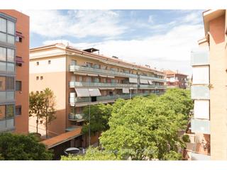 Etagenwohnung in Els Canyars. Piso en canyars