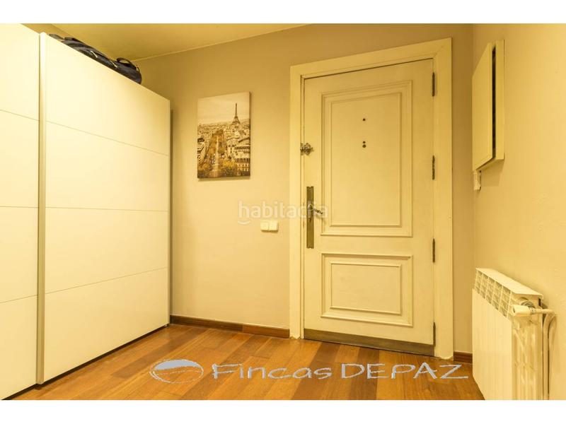 Foto d382c8a6-e0f2-4bc1-bc9a-e1413bd24597. Casa adossada amb calefacció aparcament piscina a Gavà