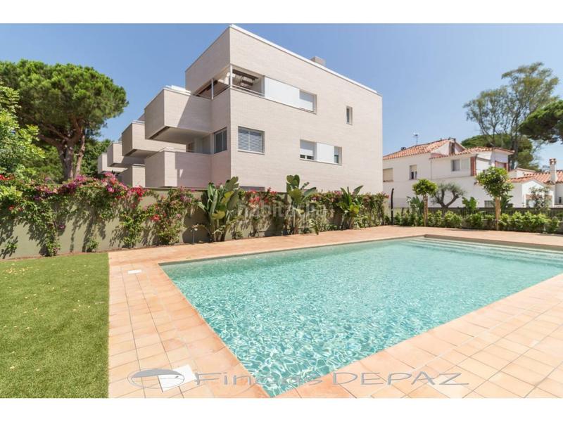 Foto dc76af4b-b424-4dce-ae87-17daac43b064. Affitto appartamento con riscaldamento parcheggio piscina in Castelldefels