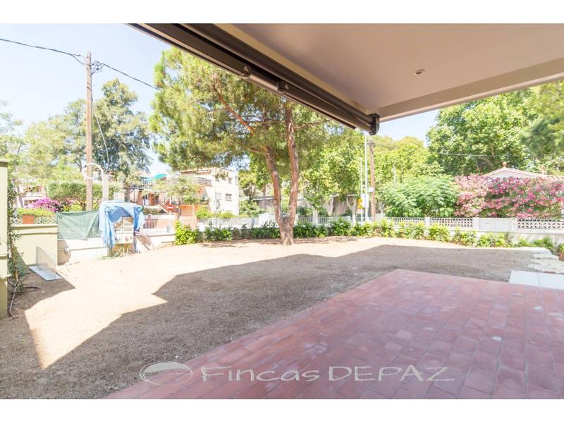 Foto e7820cf3-67a7-4199-acf9-165b958611c1. Location appartement avec chauffage parking piscine dans Castelldefels