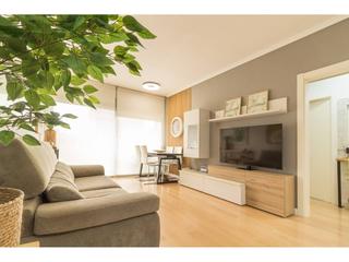 Piso en Passeig Maragall. Piso en gavá centro