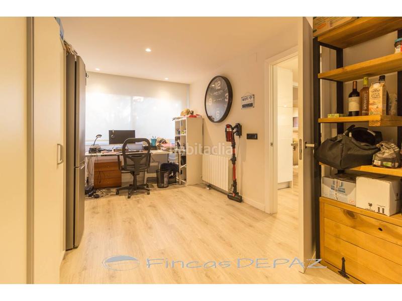 Foto 5b2bb5b6-d3e6-4226-bfbf-68ef96126aaf. Chalet con riscaldamento parcheggio piscina in Montmar Castelldefels