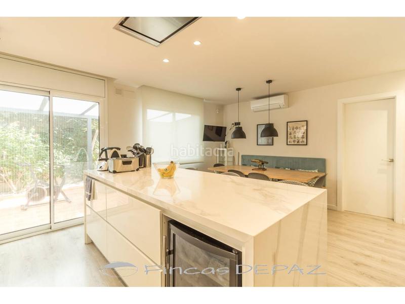 Foto 82a298d1-c308-46ad-aba1-90aeec76fe75. Chalet con riscaldamento parcheggio piscina in Montmar Castelldefels