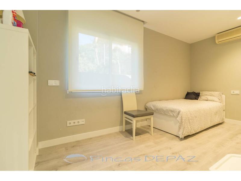 Foto c17786ac-4399-4021-a854-085819206429. Chalet con riscaldamento parcheggio piscina in Montmar Castelldefels