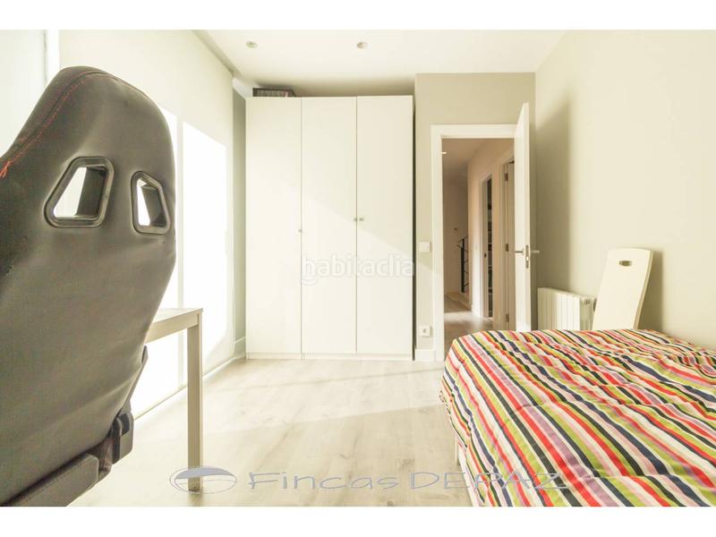 Foto d33a3a0d-fb3b-4189-8f7d-9269ee2e5833. Chalet con riscaldamento parcheggio piscina in Montmar Castelldefels