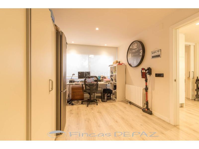 Foto e01b3647-4bd3-400f-8ee1-94010ac200c3. Chalet con riscaldamento parcheggio piscina in Montmar Castelldefels