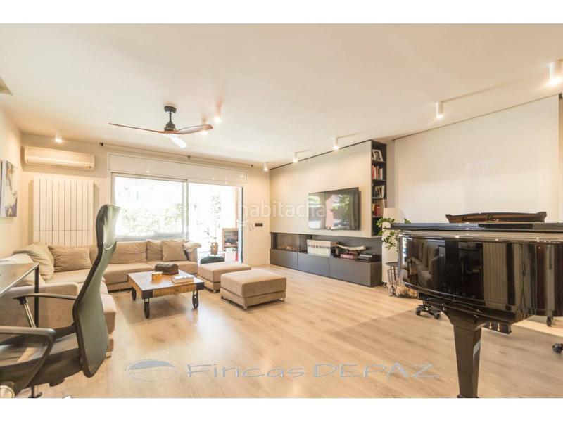 Foto f3cfacd5-468d-485f-866a-b2b53a745445. Chalet con riscaldamento parcheggio piscina in Montmar Castelldefels