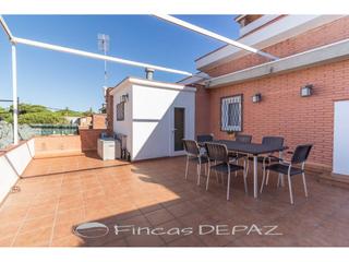 Appartement à Lluminetes. Ático en con terraza llumitetes