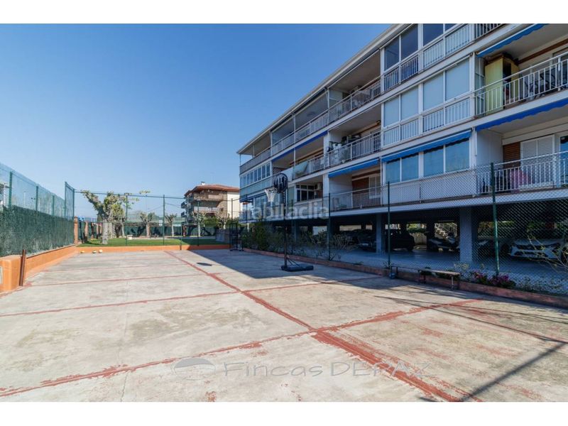 Foto 24f8ee4a-5d0b-499d-8125-7ea9a4a01950. Apartament amb calefacció aparcament piscina a Gava Mar Gavà