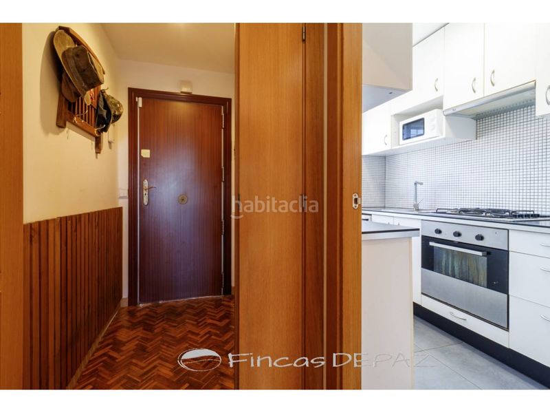 Foto 366c9828-4ed9-4034-b6c4-37619ce7308e. Apartament amb calefacció aparcament piscina a Gava Mar Gavà