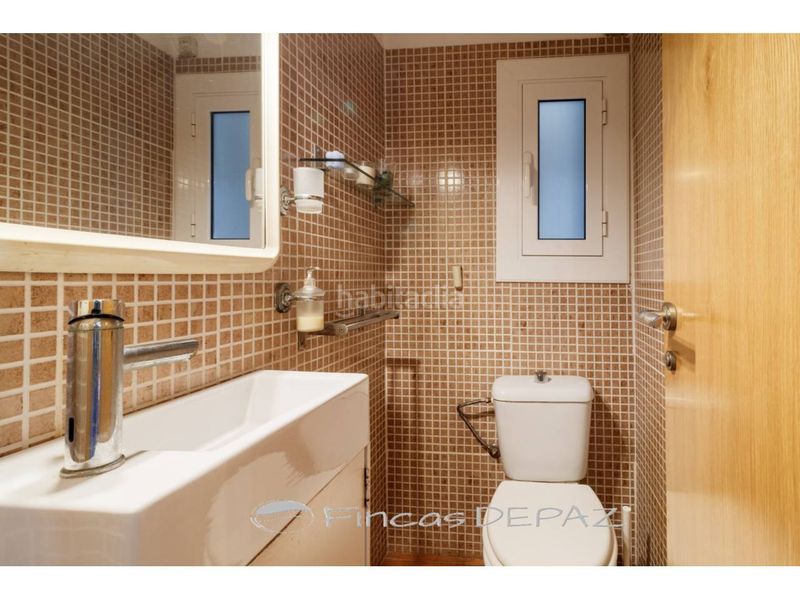 Foto 642c33ff-7746-40de-943d-933838ec997e. Apartament amb calefacció aparcament piscina a Gava Mar Gavà