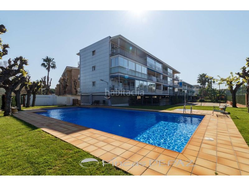 Foto 6a4bef06-3789-4310-8df1-fd506ffae6a3. Apartament amb calefacció aparcament piscina a Gava Mar Gavà