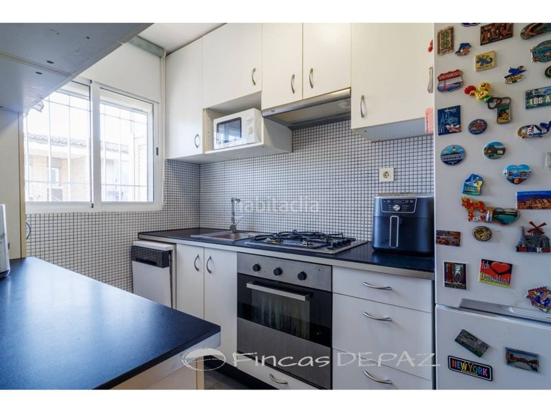 Foto 86ad54cc-d829-418c-86c3-b0448152b718. Apartament amb calefacció aparcament piscina a Gava Mar Gavà