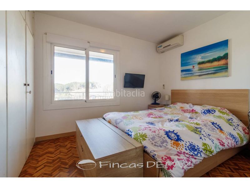 Foto d7849c8d-cda7-4c53-82b8-a9925d9bed3a. Apartament amb calefacció aparcament piscina a Gava Mar Gavà