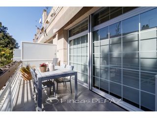 Reihenhaus in Can Bou. Chalet adosado en can bou