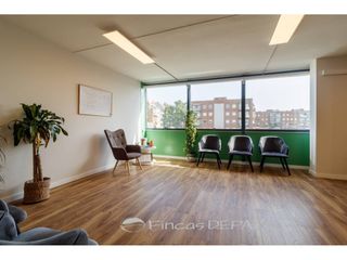 Local Comercial a Avenida Constitución 101