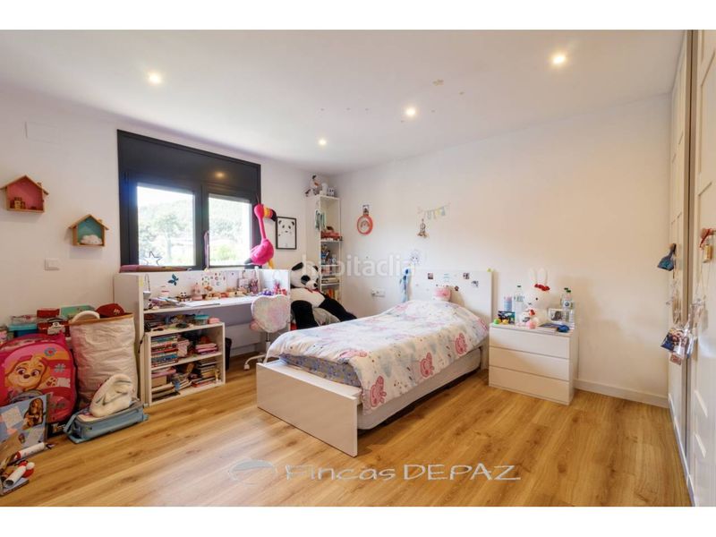 Foto 18bc7a4e-1d38-44da-8bda-1c7c05441672. Casa amb calefacció piscina a La Sentiu Gavà