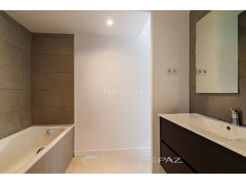 Foto 513c5a2c-692a-4140-bb8a-5b6db977ae22. Casa amb calefacció piscina a La Sentiu Gavà