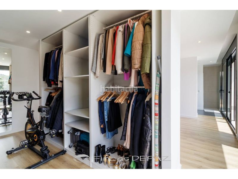 Foto d11726a2-e892-4033-bb41-3a203892ff3e. Casa amb calefacció piscina a La Sentiu Gavà