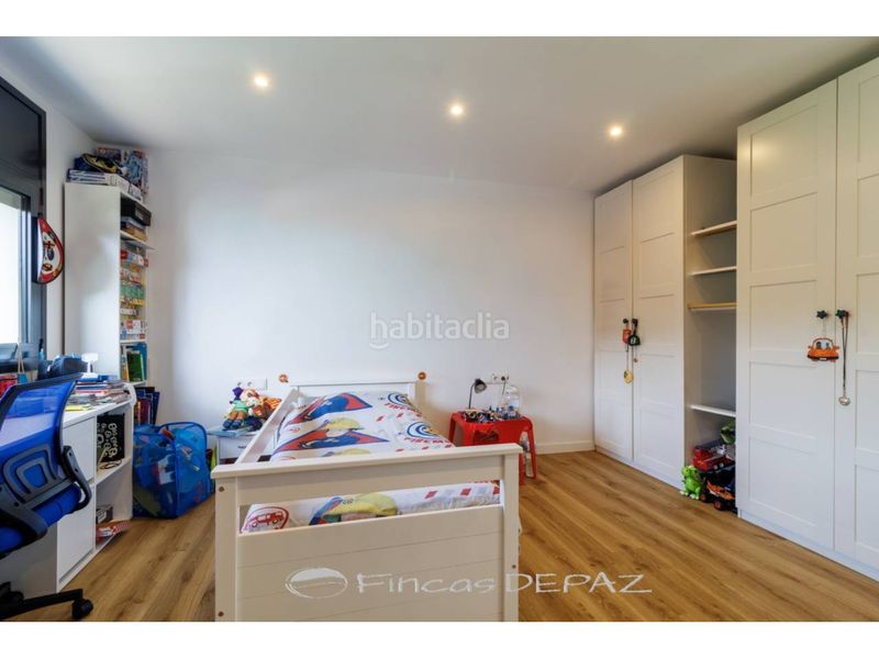 Foto d5a3f6b5-fe3a-4e27-be63-69bc752375c9. Casa amb calefacció piscina a La Sentiu Gavà