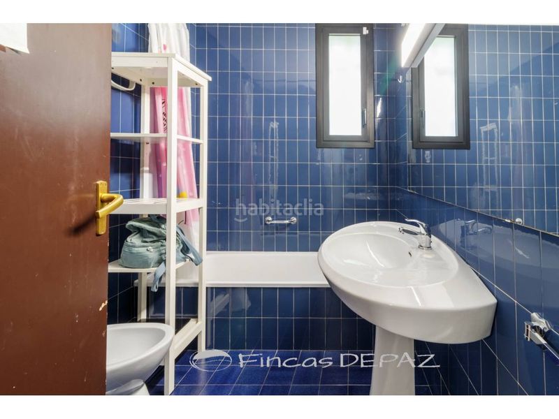 Foto 4538fdac-c04d-46ef-a5e3-306fccc22e6c. Casa amb calefacció aparcament piscina a Begues