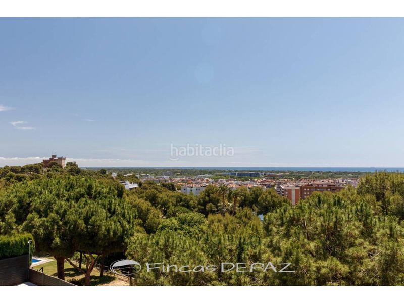 Foto 764a8ecb-9ebb-4a97-875a-f5ac82b59d01. Xalet amb calefacció aparcament piscina a Can Roca Castelldefels