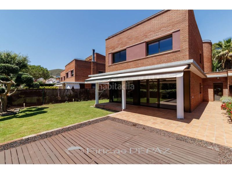 Foto e47e1034-2ce1-4746-ad4b-adf2a6a109c8. Xalet amb calefacció aparcament piscina a Can Roca Castelldefels