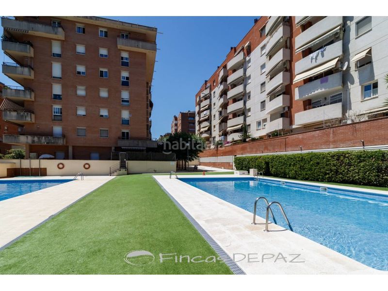 Foto af7aeac2-0680-4573-b85c-bf68fe67efe0. Pis amb calefacció piscina a Muntanyeta Castelldefels