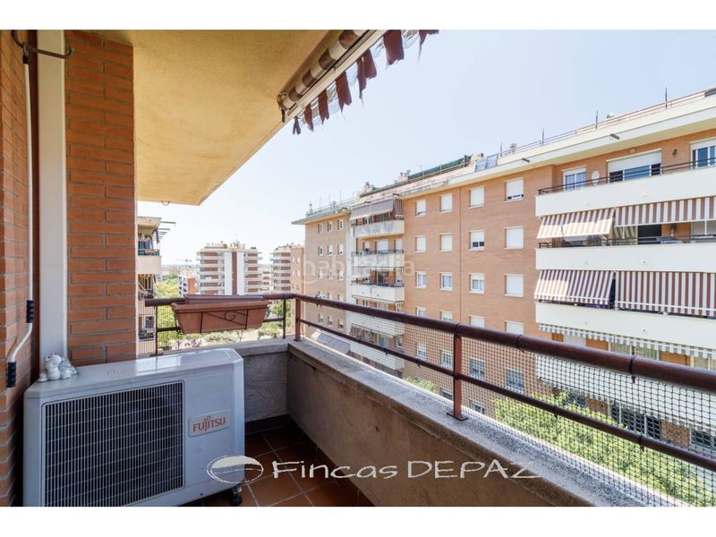 Foto eb7cb2c5-e4b6-49ce-b8b4-aa865ee990ff. Pis amb calefacció piscina a Muntanyeta Castelldefels
