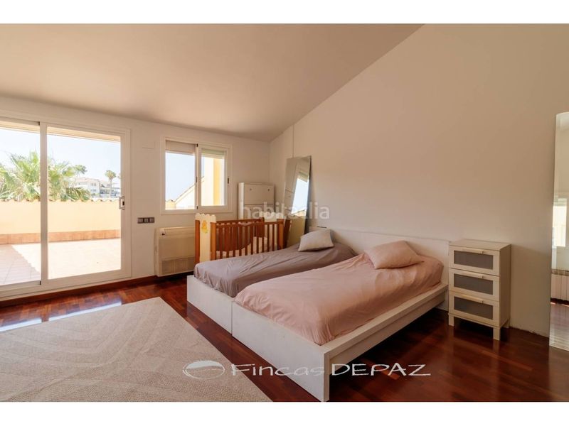 Foto 85bc16b4-57ff-4a78-baa0-d310e34d0e2a. Casa amb calefacció piscina a Levantina - Montgavina - Quintmar Sitges