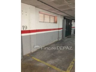 Lloguer Aparcament cotxe  Paseo ferrocarril. Parking en alquiler en centremuntanyeta
