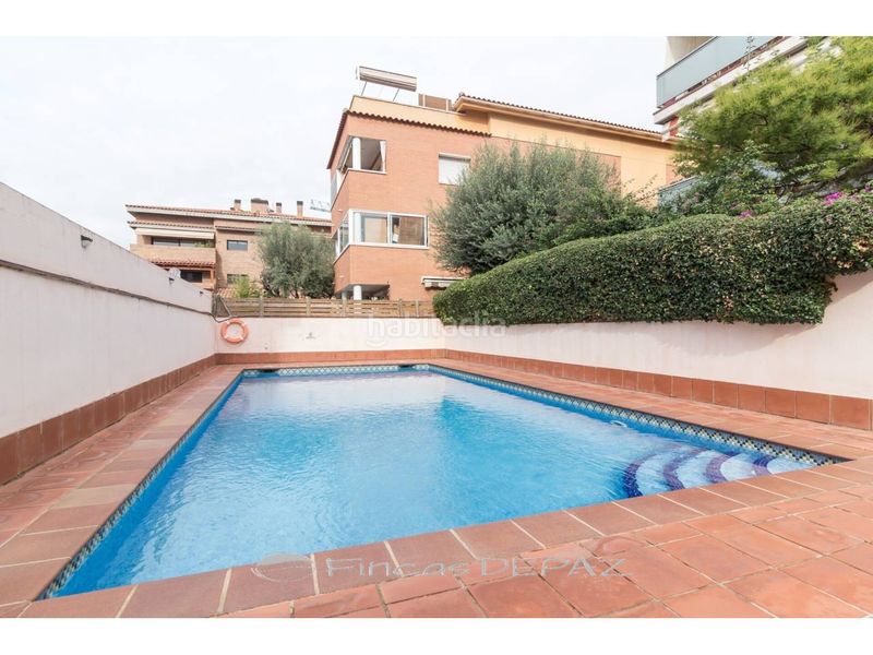 Foto a76c15c3-3bd5-477f-a6ee-685cabef46a9. Pis amb calefacció aparcament piscina a Centre Castelldefels