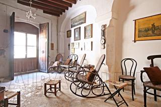 Casa a Muro. Mansión con historia en muro: exclusividad y carácter