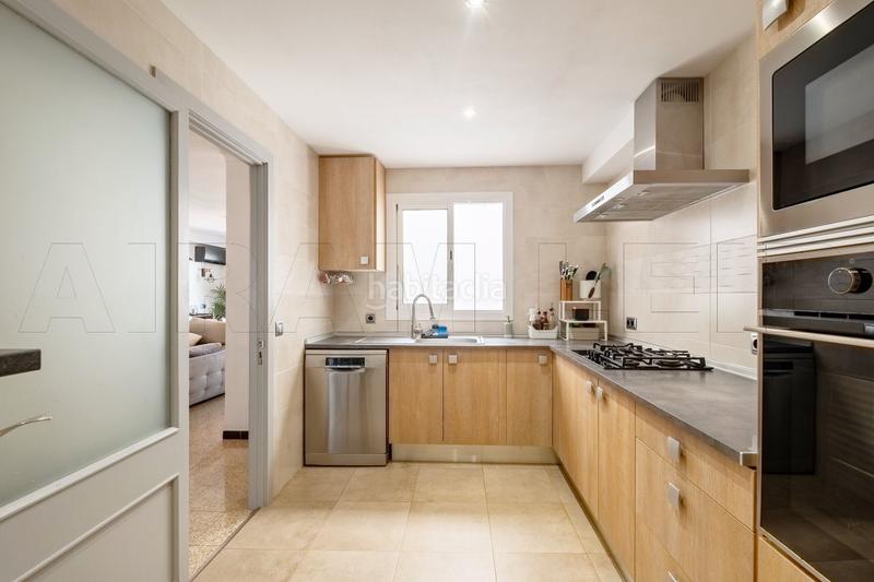 Foto 4ea3334b-84ae-4145-9848-e8286fa132e1. Pis a port de Pollença Pollença