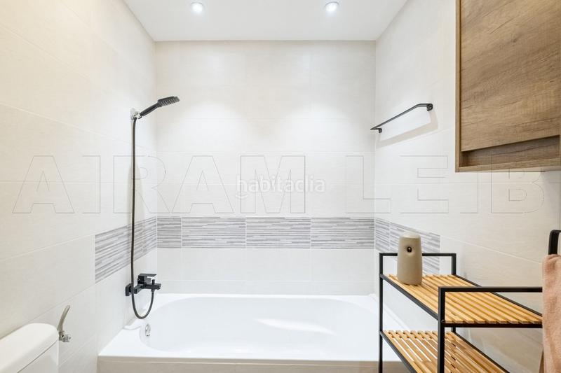 Foto 6c1c3593-9d9d-4a1a-b2e8-8d0cdf5f1566. Pis a port de Pollença Pollença