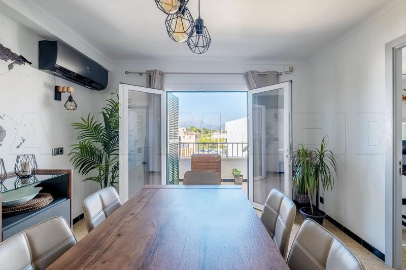 Foto d606ec5a-9d12-4146-a78e-9a4dccbe4e63. Pis a port de Pollença Pollença