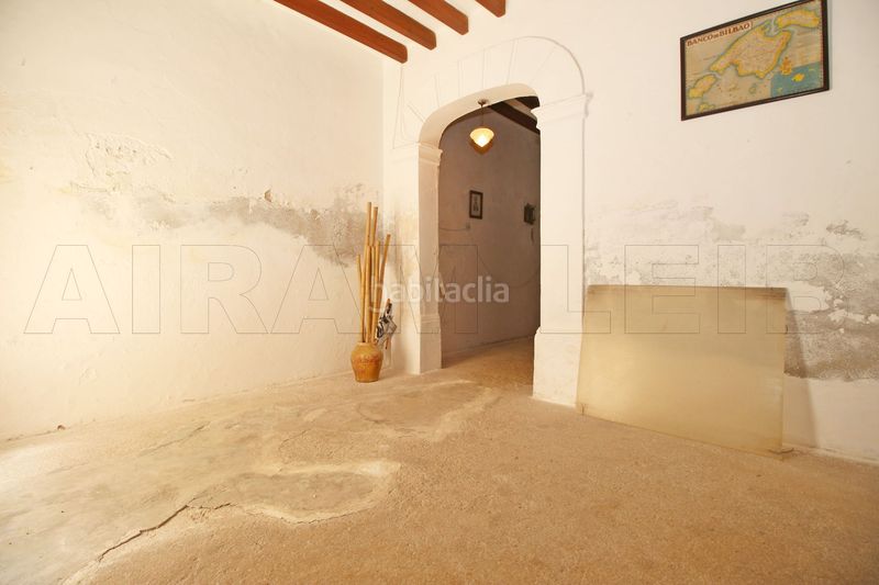 Foto a0b36dea-a526-4e0e-bbdb-2bdbf4a3cee0. Casa amb aparcament a Sa Pobla