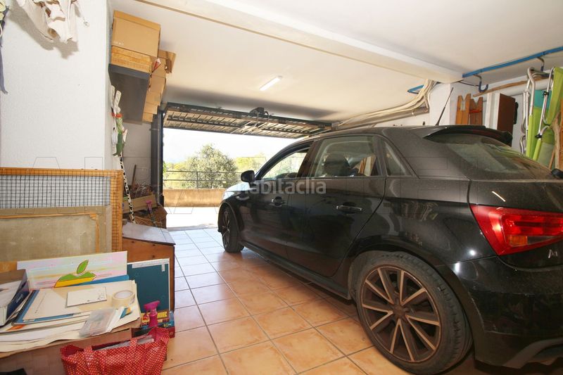 Foto a2059d4d-002f-4fcb-afa0-996ff6560839. Casa adossada amb calefacció aparcament a Búger