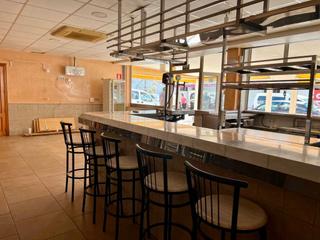 Local Comercial a Port dAlcdia-Platja dlcdia. Local en venta