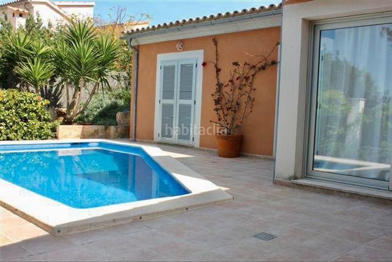 Foto 9bed1bda-7e56-47f7-9b74-9945e171ab4b. Lloguer xalet amb xemeneia calefacció aparcament piscina a Alcúdia