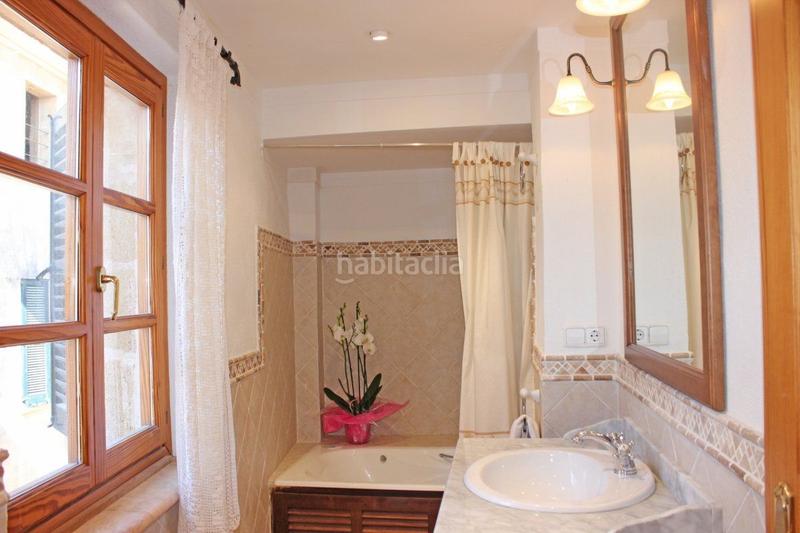 Foto d000aaf4-1152-4f7f-9e0f-0976e08da664. Casale con riscaldamento in ciutat d´Alcúdia Alcúdia