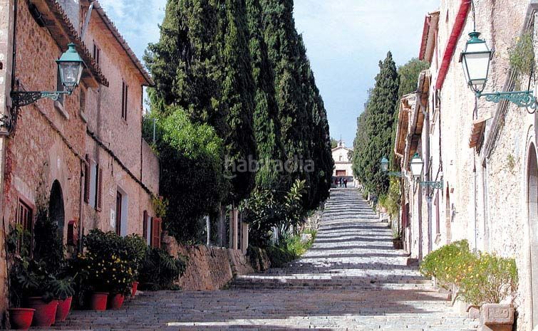 Foto 4039c106-da60-477c-88f0-2473a63efc0e. Masia amb calefacció aparcament a Pollença poble Pollença