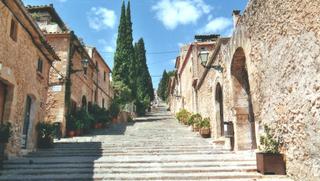 Masia a Pollena Poble