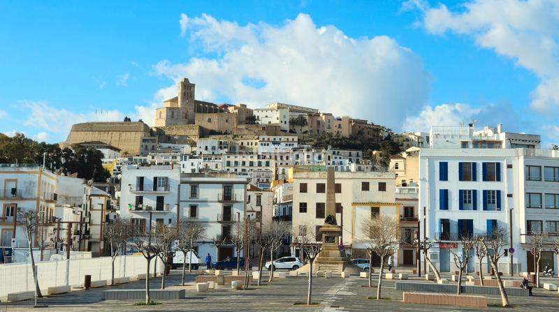 Foto cf6f5ce3-6206-480a-8970-9b263d853baf. Apartament amb calefacció a Ses Figueretes - Platja d'en Bossa - Cas Serres Ibiza