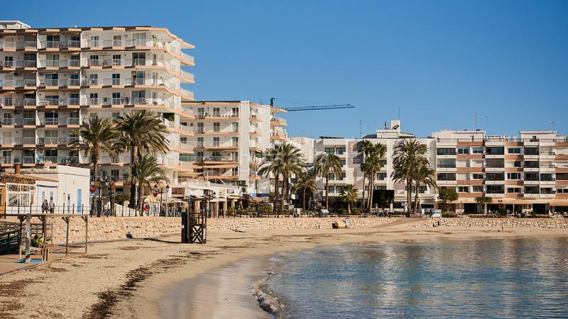 Foto 56266b2d-5932-4cdd-82cd-0a1787e7c376. Piso apartamento en pleno centro de santa eulalia del rio, a pie de todos los servicios. en Santa Eulària