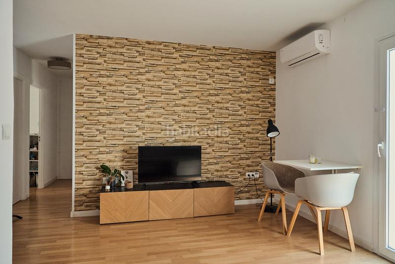 Foto 5a058f6e-9a6d-45b6-bd15-a88b68fe53c8. Piso apartamento en pleno centro de santa eulalia del rio, a pie de todos los servicios. en Santa Eulària