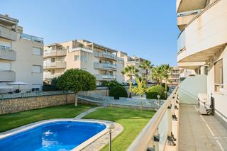 Pis  Avinguda pere matutes noguera. Piso a pocos minutos del centro de ibiza, y playas como playa d´